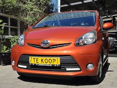 Toyota Aygo - 1.0 VVT-i Dynamic Orange