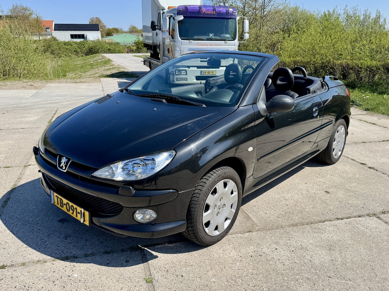 Peugeot 206 CC - 1.6-16V cabriolet leder 4 zitplaatsen - AutoWereld.nl