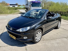 Peugeot 206 CC - 1.6-16V cabriolet leder 4 zitplaatsen