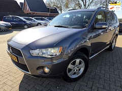 Mitsubishi Outlander - 2.0 Edition One 2012. Airco/Cruise/Trekhaak/2e eigenaar etc.. APK 01-2027