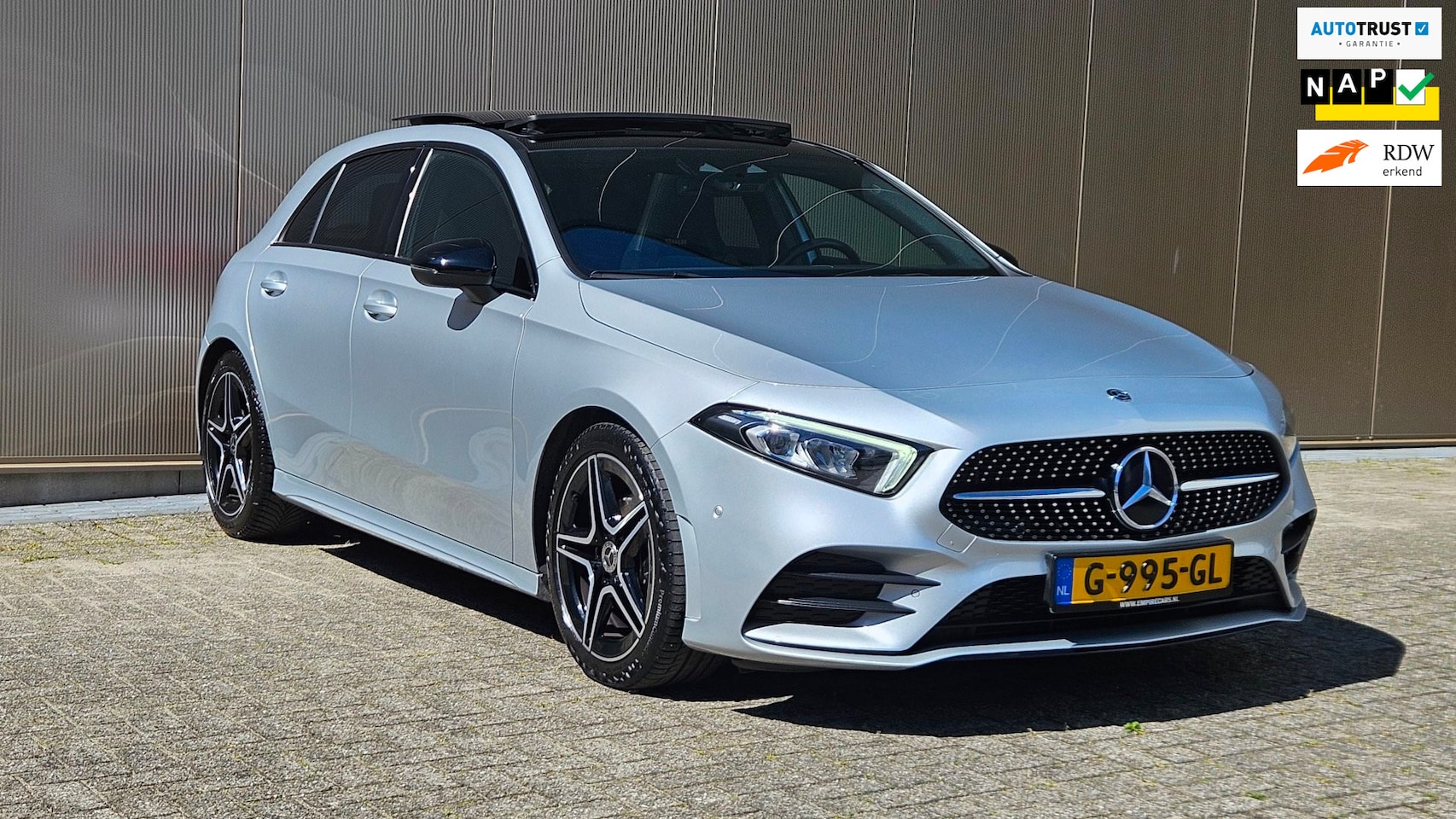 Mercedes-Benz A-klasse - 180 Business Solution AMG 180 Business Solution AMG l PANO - AutoWereld.nl