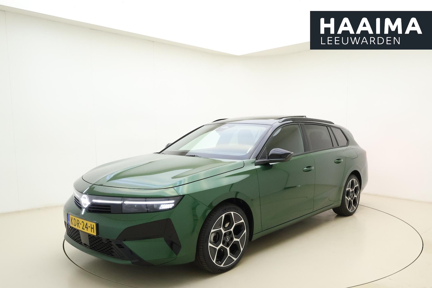 Opel Astra Sports Tourer - 1.6 Turbo Plug In Hybrid Ultimate | Nieuw model! | LED matrix | Panoramadak | Elektrische - AutoWereld.nl