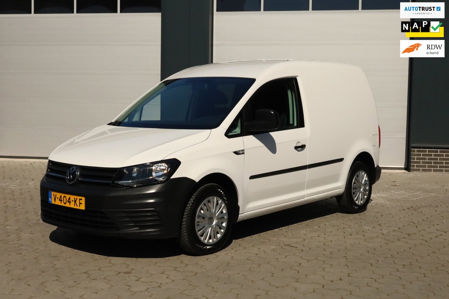 Volkswagen Caddy - 1.2 TSI L1H1 BMT Trendline Airco Radio Afstandbediening - AutoWereld.nl