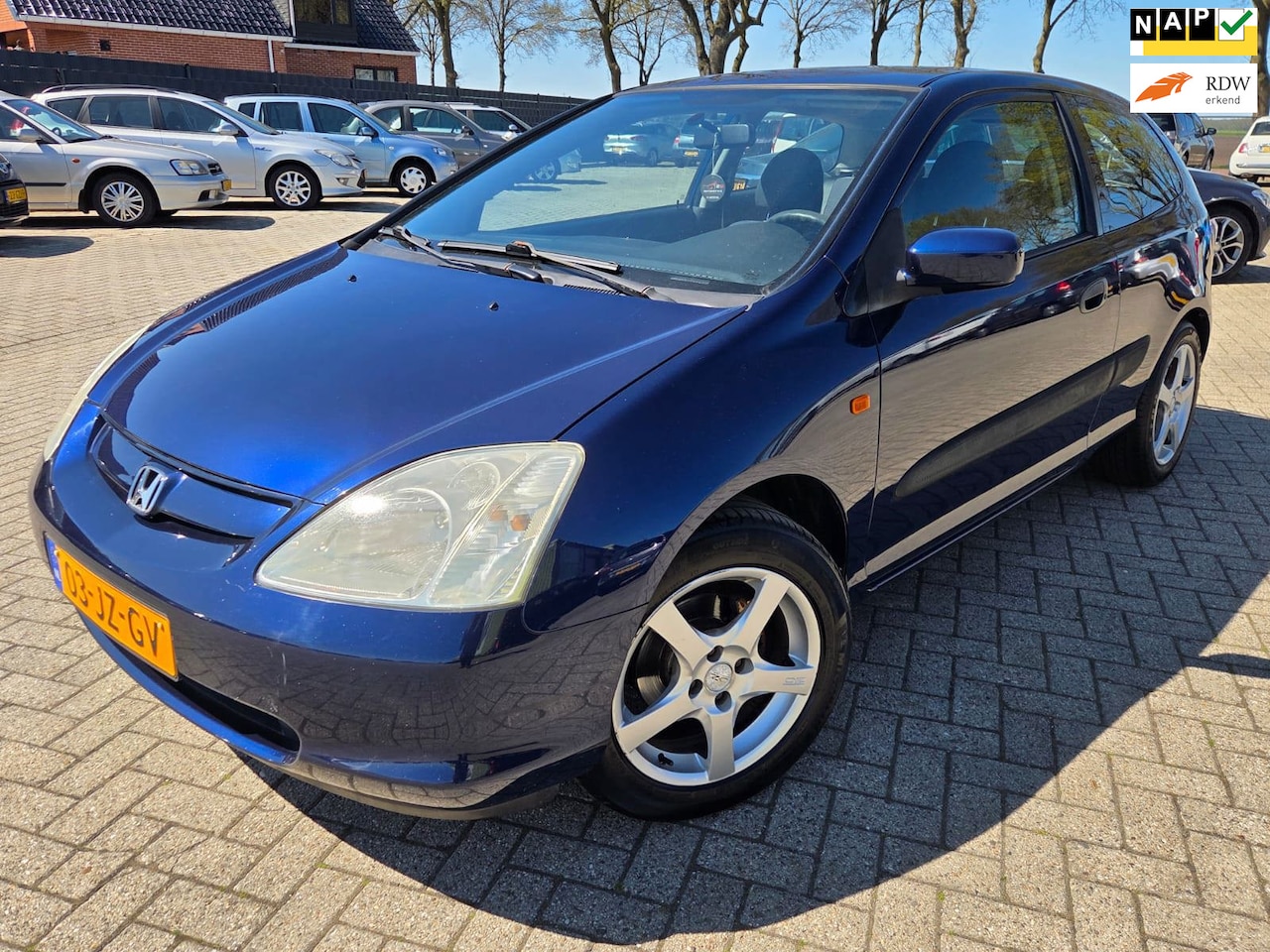 Honda Civic - 1.4i LS 2002. Airco/Lichtmetaal/Spoiler/Trekhaak etc.. APK 11-2026 - AutoWereld.nl
