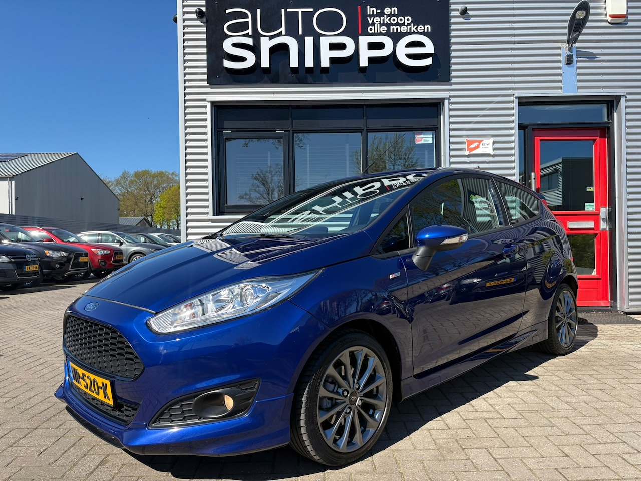 Ford Fiesta - 1.0 EcoBoost ST Line -125 PK!-DISTRIBUTIERIEM RECENT V.V.-NAVI-BLUETOOTH-PDC ACHTER-ORIGIN - AutoWereld.nl