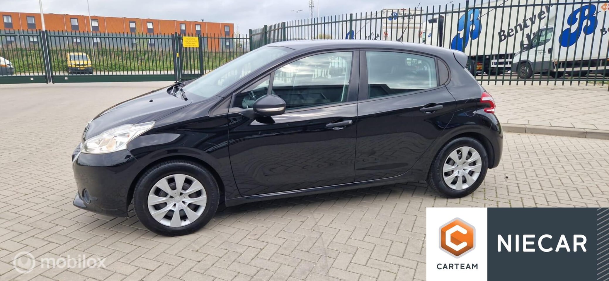 Peugeot 208 - 1.0 VTi Access NIEUWE MOTOR - AutoWereld.nl