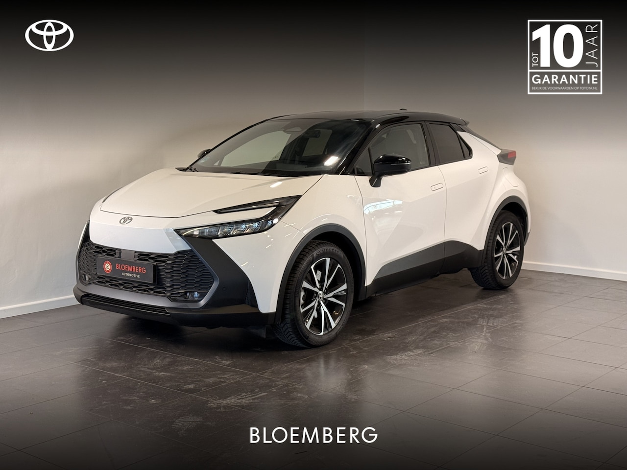 Toyota C-HR - 2.0 Plug-in Hybrid 220 First Edition | 12,3” scherm | Stuurverwarming | All season banden - AutoWereld.nl