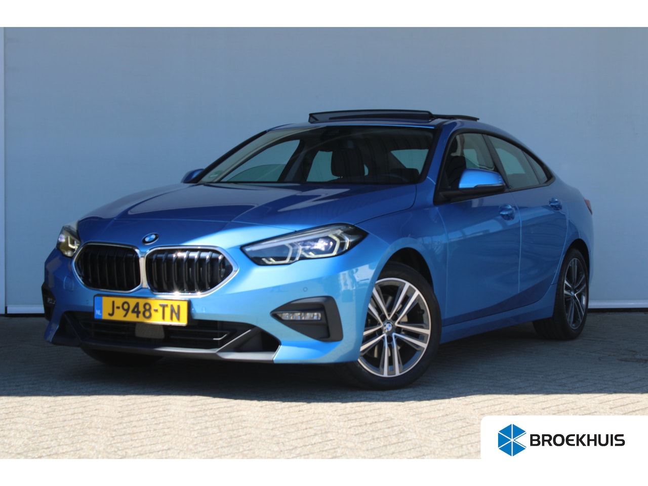 BMW 2-serie Gran Coupé - 218i High Executive |Schuif-kanteldak | Achteruitrijcamera | Trekhaak | Keyless start | Cl - AutoWereld.nl