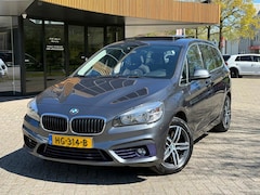 BMW 2-serie Gran Tourer - 220i Sport|7-Zits|Pano|Trekhaak|1e Eigenaar|Dealeronderhouden