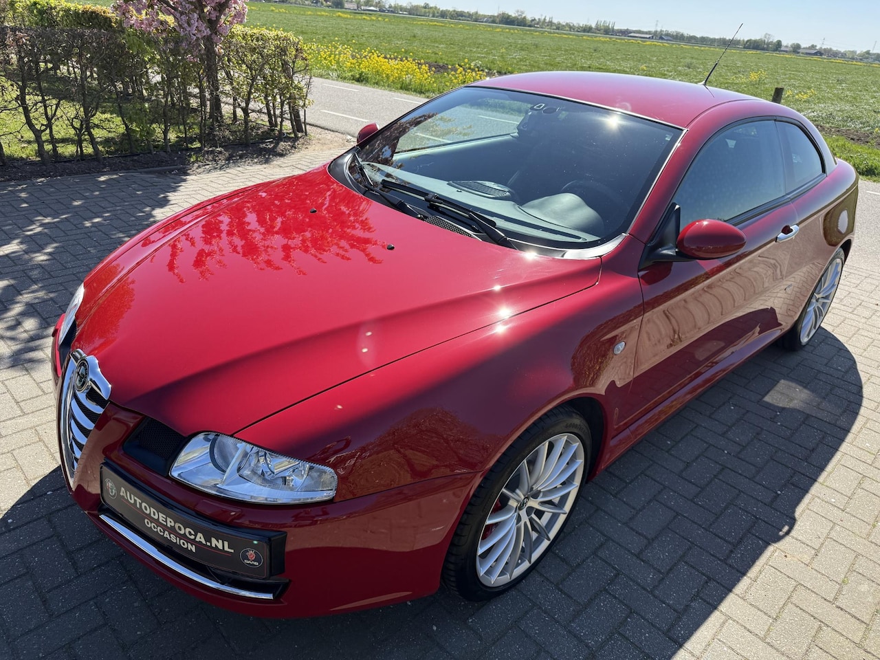 Alfa Romeo GT - 3.2 V6 Distinctive Een van de laatste! 45.846 Km! Nieuwstaat! - AutoWereld.nl