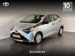 Toyota Aygo - 1.0 VVT-i x-fun | Zeer lage Km stand | Airco | Dealeronderhouden |
