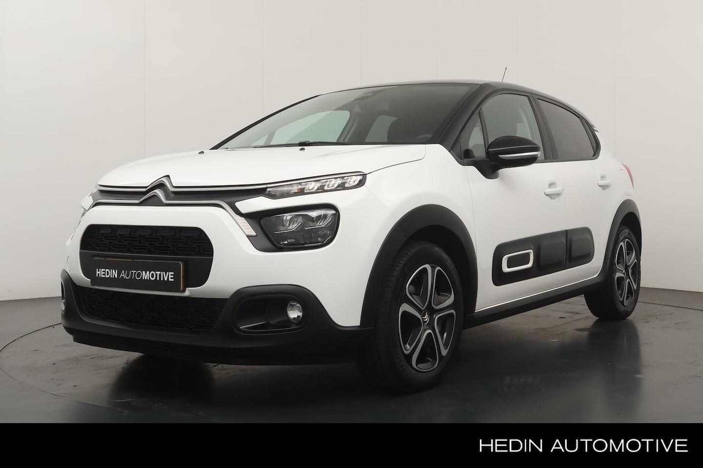 Citroën C3 - 1.2 82pk Feel | Navigatie | Parkeersensoren | Climate Control | Apple Carplay/Android Auto - AutoWereld.nl