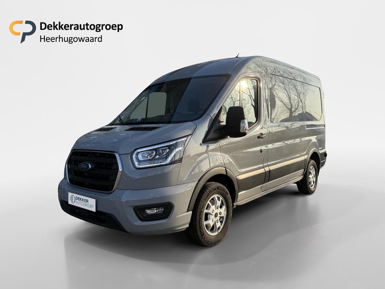 Ford Transit - automaat 350 2.0 TDCI 170 pk L2H2 Limited Bijrijdersstoel - Navigatie - Apple Carplay/ And - AutoWereld.nl