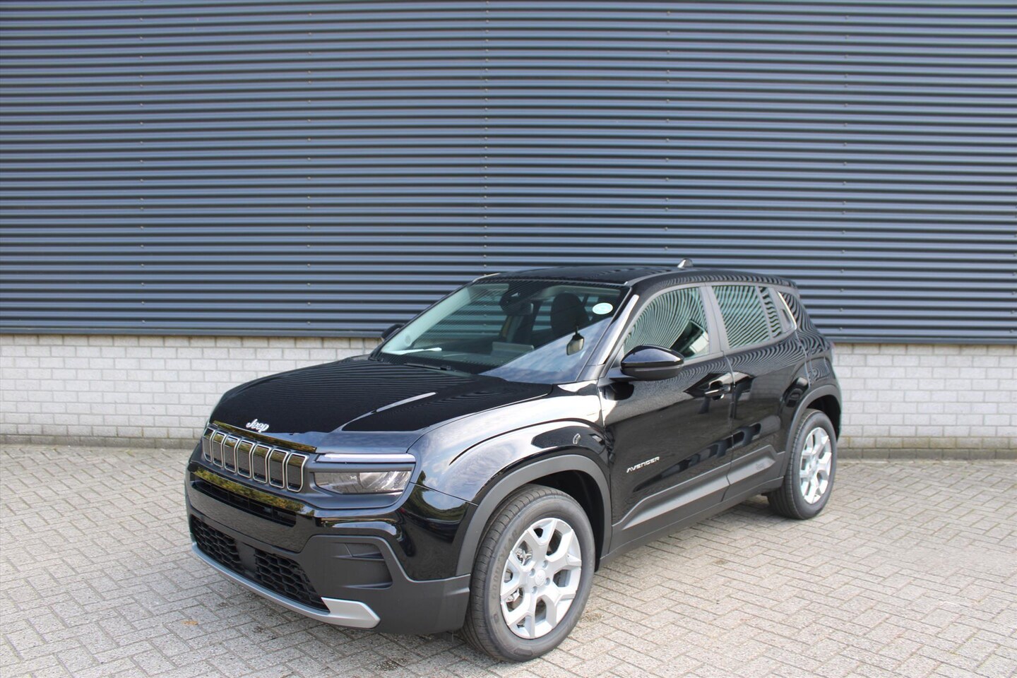 Jeep Avenger - Altitude 54 kWh 156pk I Camera I Parkeersensoren I Lichtmetalen Velgen 17 Inch - AutoWereld.nl