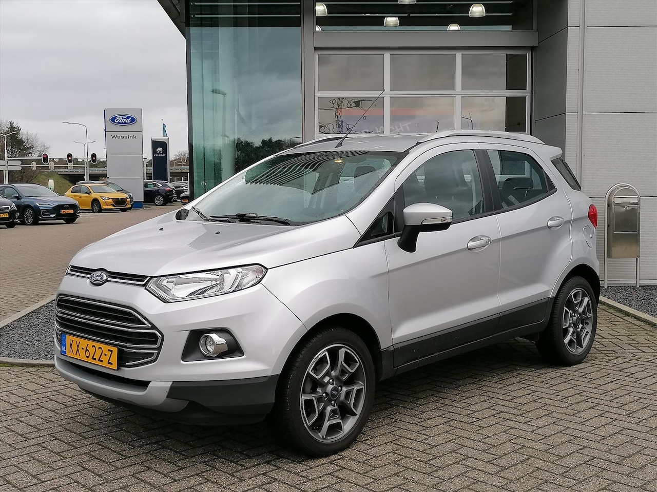 Ford EcoSport - 1.0 EcoBoost 125pk Titanium | Navigatie | Winter pack | Sony | Climate control - AutoWereld.nl