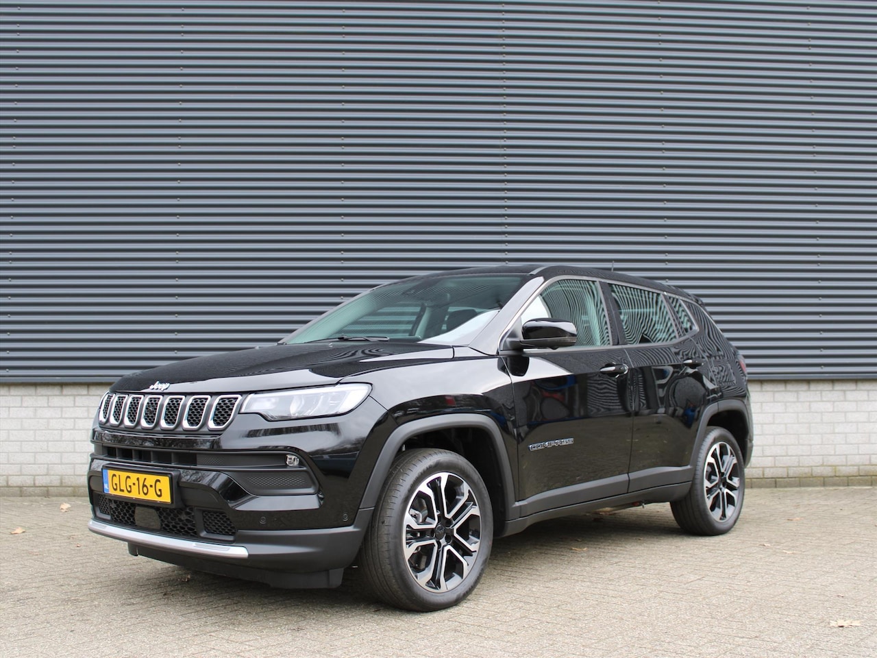 Jeep Compass - 4XE 190pk Altitude | Apple Carplay / Android Auto | Cruise Control | Achteruitrijcamera I - AutoWereld.nl
