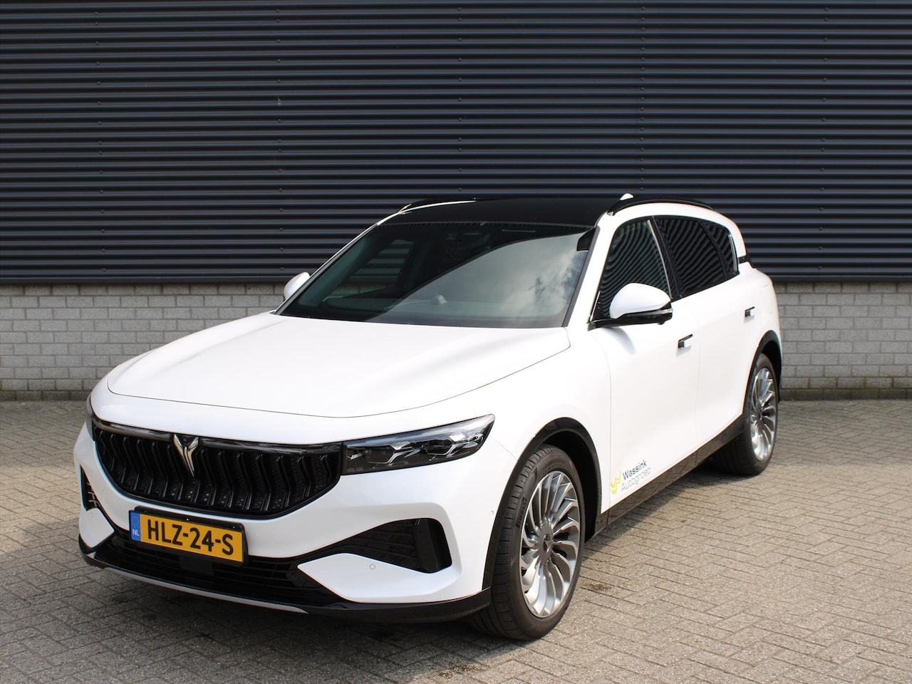 Voyah Free - BEV 106 KWH Flagship Edition 4WD 490pk I Luchtvering - AutoWereld.nl