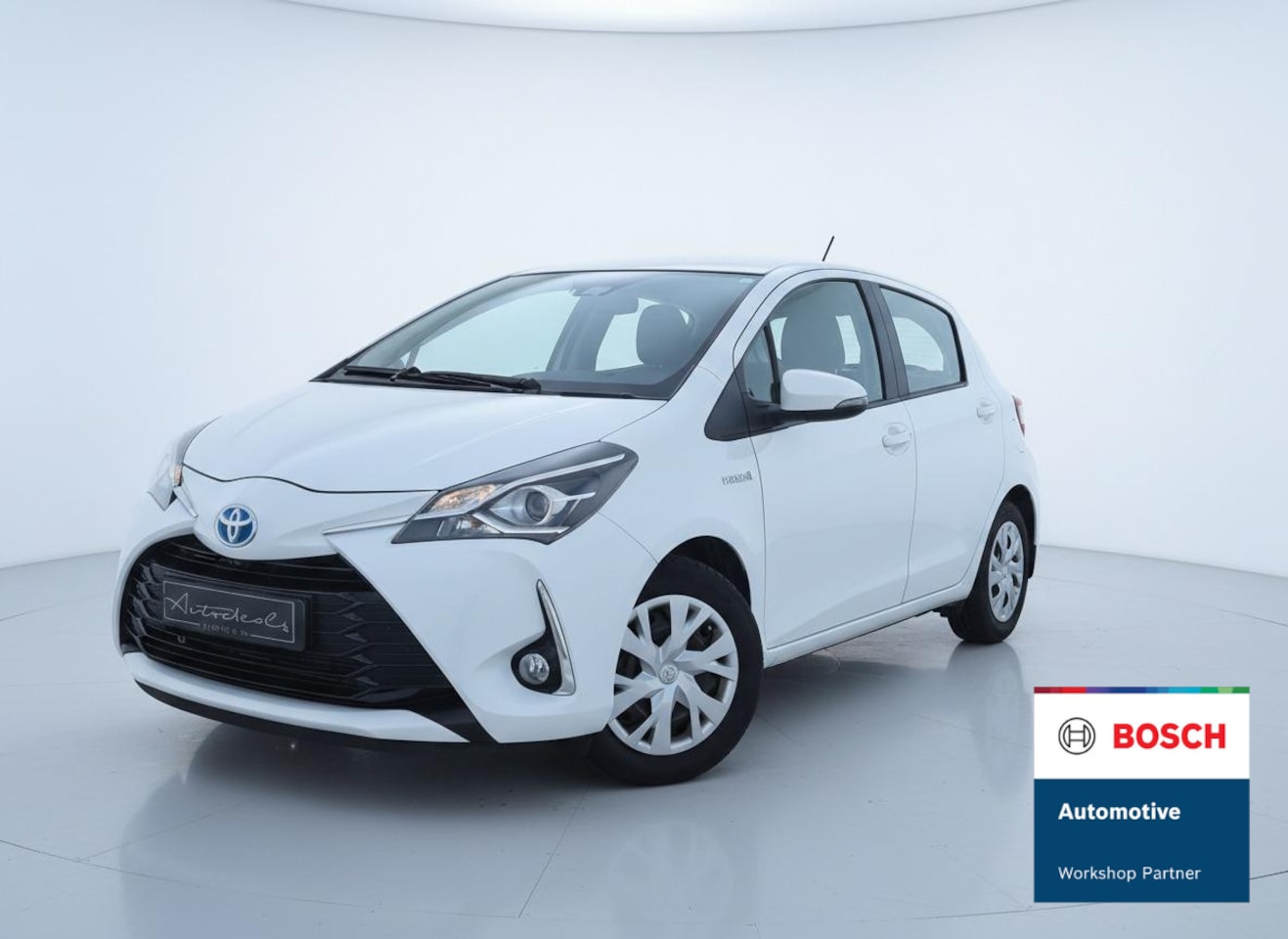 Toyota Yaris - 1.5 Hybrid Active STOELVERWARMING - AIRCO - NAVIGATIE - AutoWereld.nl