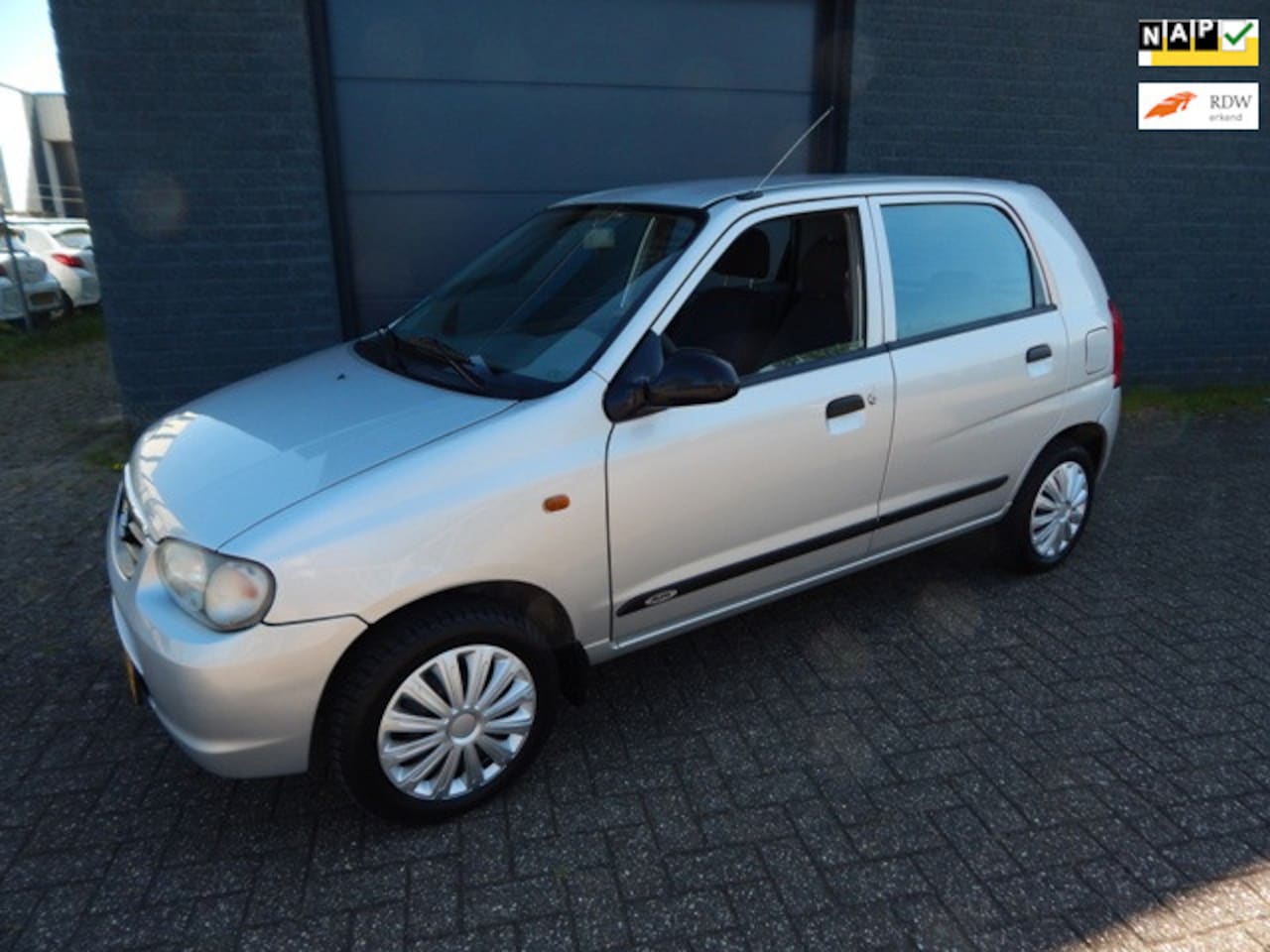 Suzuki Alto - 1.1 GLX 5 DRS 112.000 KM !! - AutoWereld.nl