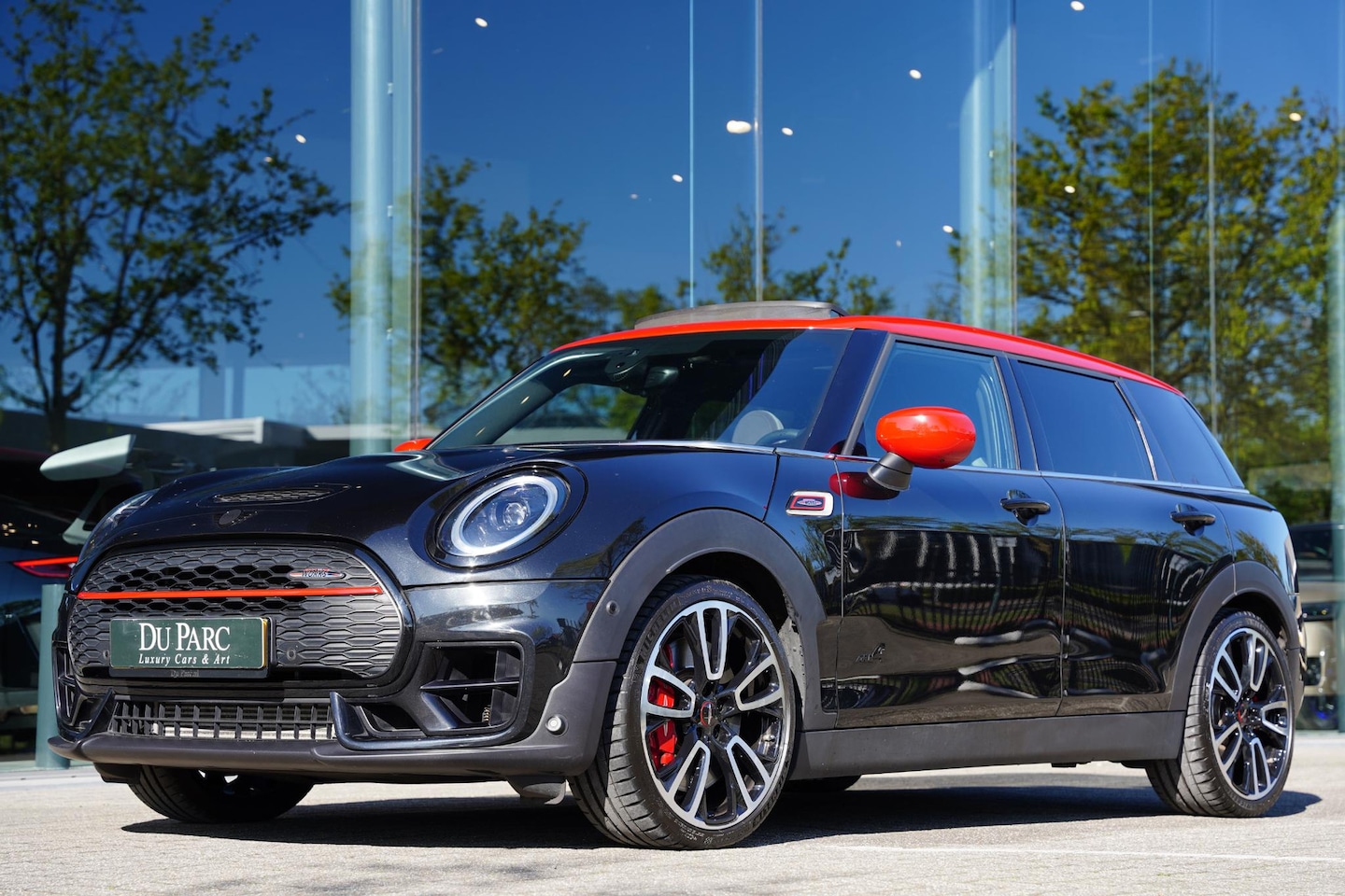 MINI Clubman - Mini 2.0 JCW ALL4 John Cooper Works Panoramadak / Harman Kardon - AutoWereld.nl