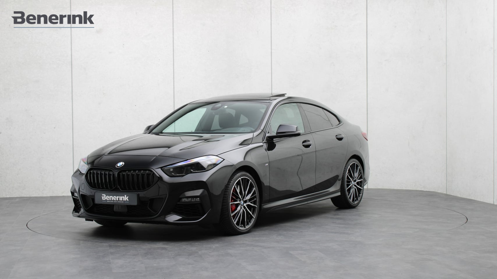 BMW 2-serie Gran Coupé - 220i M-Sport | Head-up | Panoramadak | Harman/Kardon | Comfort Access | Trekhaak - AutoWereld.nl