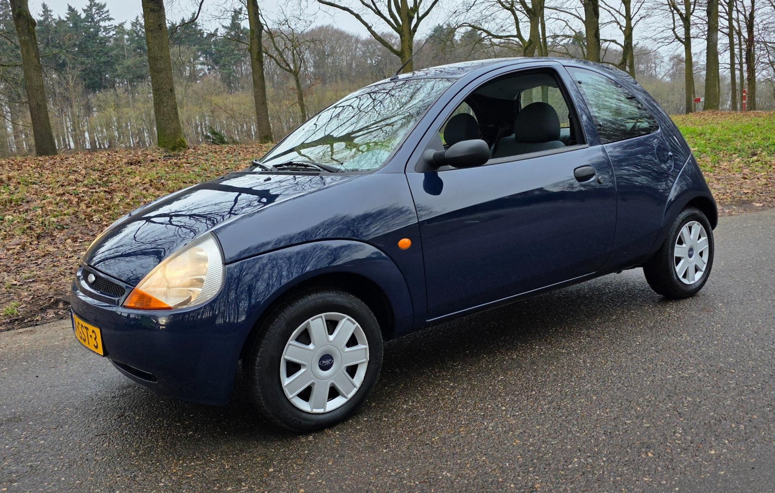 Ford Ka - 1.3 Cool & Sound - 38.372 KM - NL Auto - 2e Eigenaar - AutoWereld.nl