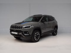 Jeep Compass - 4xe 240 Plug-in Hybrid Electric Trailhawk LEER / PANORAMADAK / CAMERA / CARPLAY / LEER