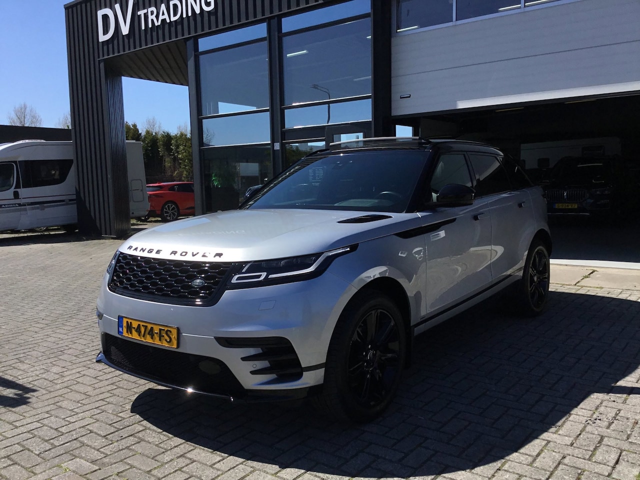 Land Rover Range Rover Velar - 2.0 P250 Turbo AWD SE - AutoWereld.nl