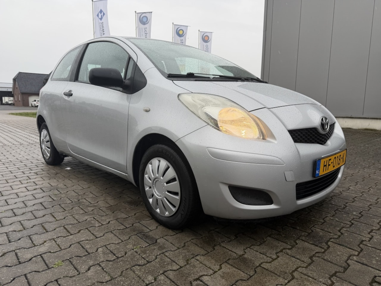 Toyota Yaris - 1.0 VVTi Acces 1.0 VVTi Acces - AutoWereld.nl