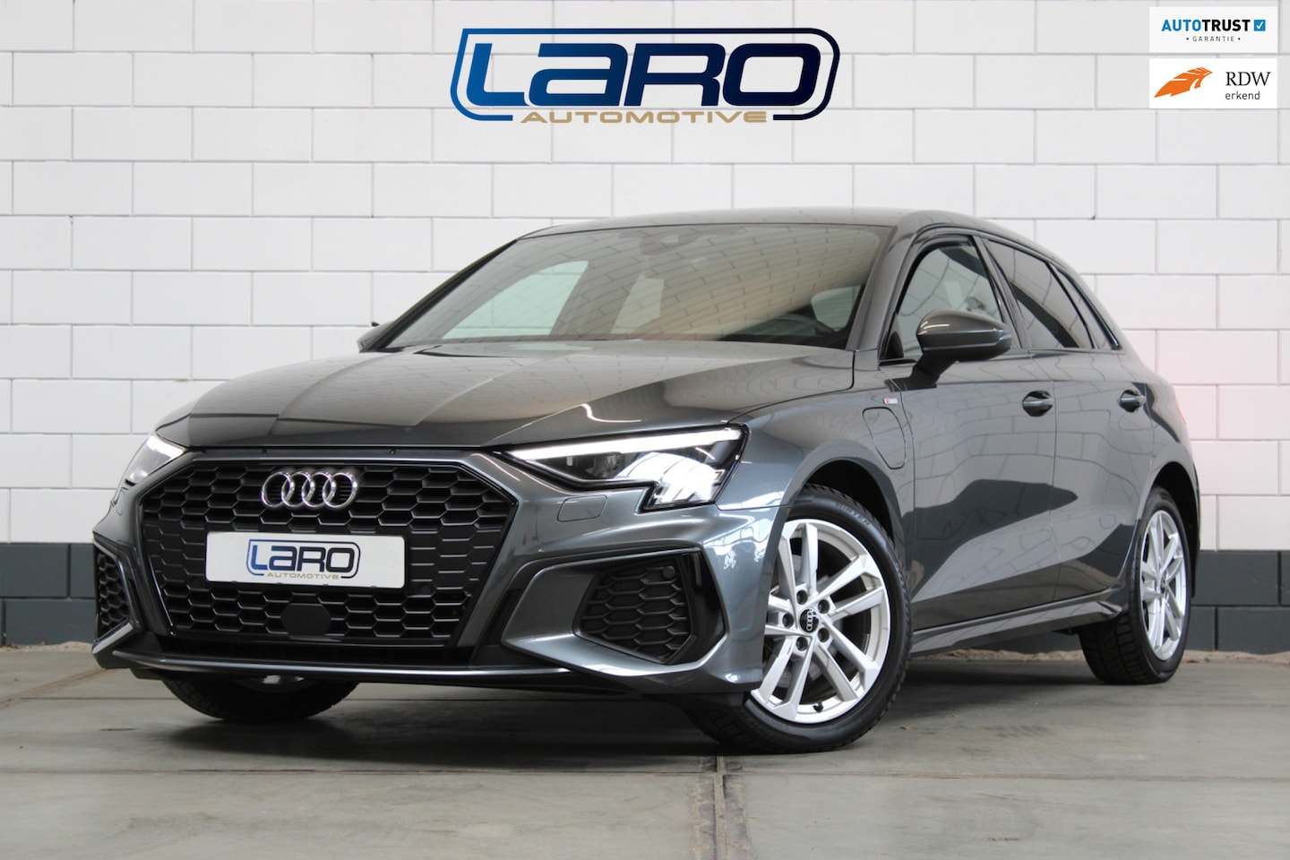 Audi A3 Sportback - 40 TFSI e S-Line | B&O Cam CarPlay ACC Keyless Stoelver. - AutoWereld.nl
