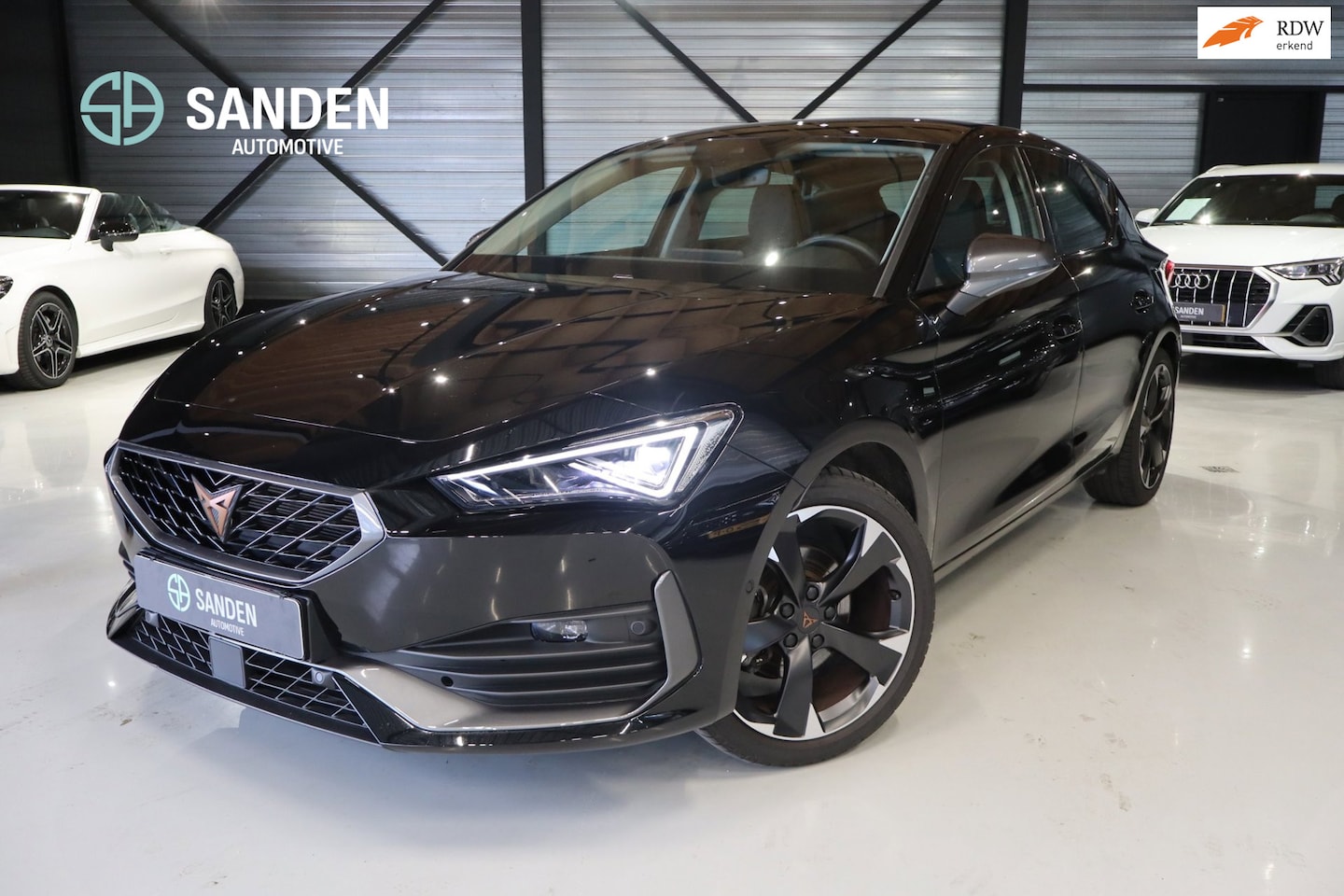 CUPRA Leon - 1.5 Business 150pk|Matrix Led|Camera|Verwarmbare stoelen|Virtual Cockpit|Lane assist|18inc - AutoWereld.nl
