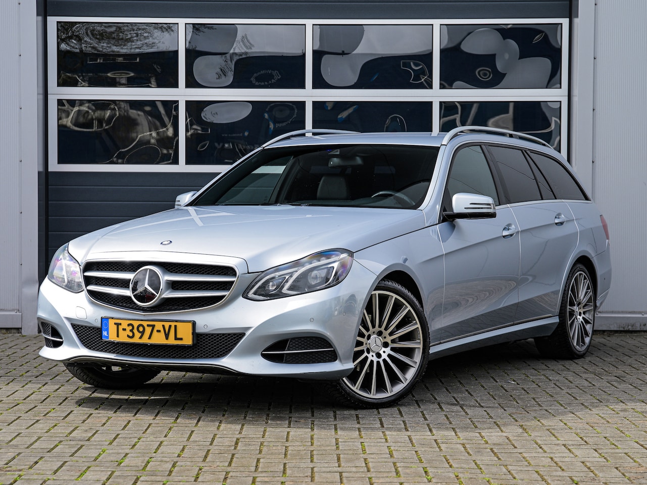 Mercedes-Benz E-klasse Estate - 220 CDI Avantgarde | 19'' AMG | Full LED | Leder | Navi | PDC v+a | Climate control - AutoWereld.nl