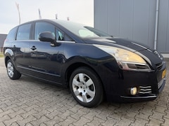 Peugeot 5008 - 1.6 VTi 7-Persoons Airco Navigatie Apk: 3-2027