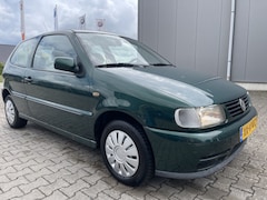 Volkswagen Polo - 1.6 ....ZO MEENEEMPRIJS