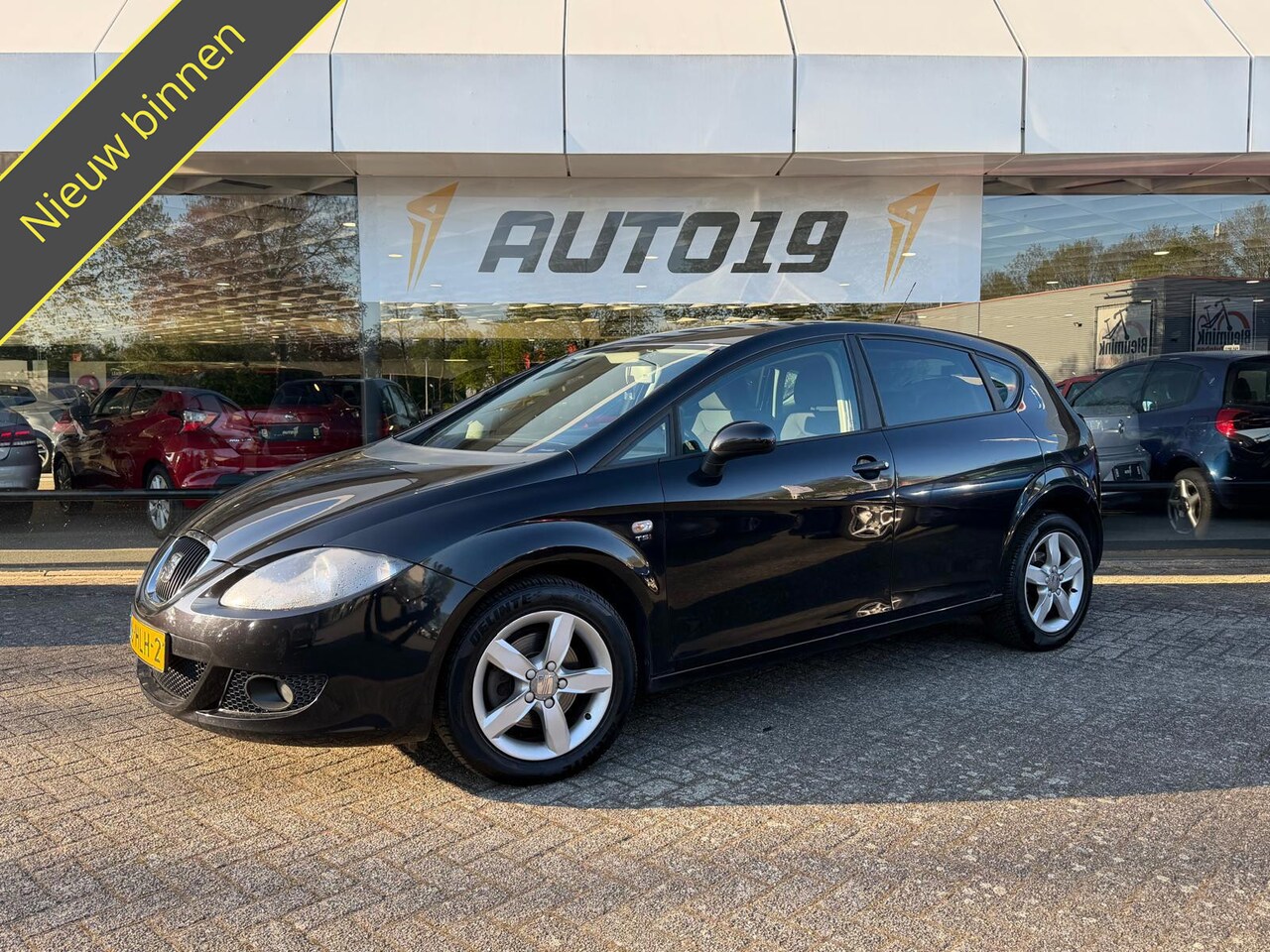 SEAT Leon - 1.4 TSI Business Style 1.4 TSI Business Style - AutoWereld.nl