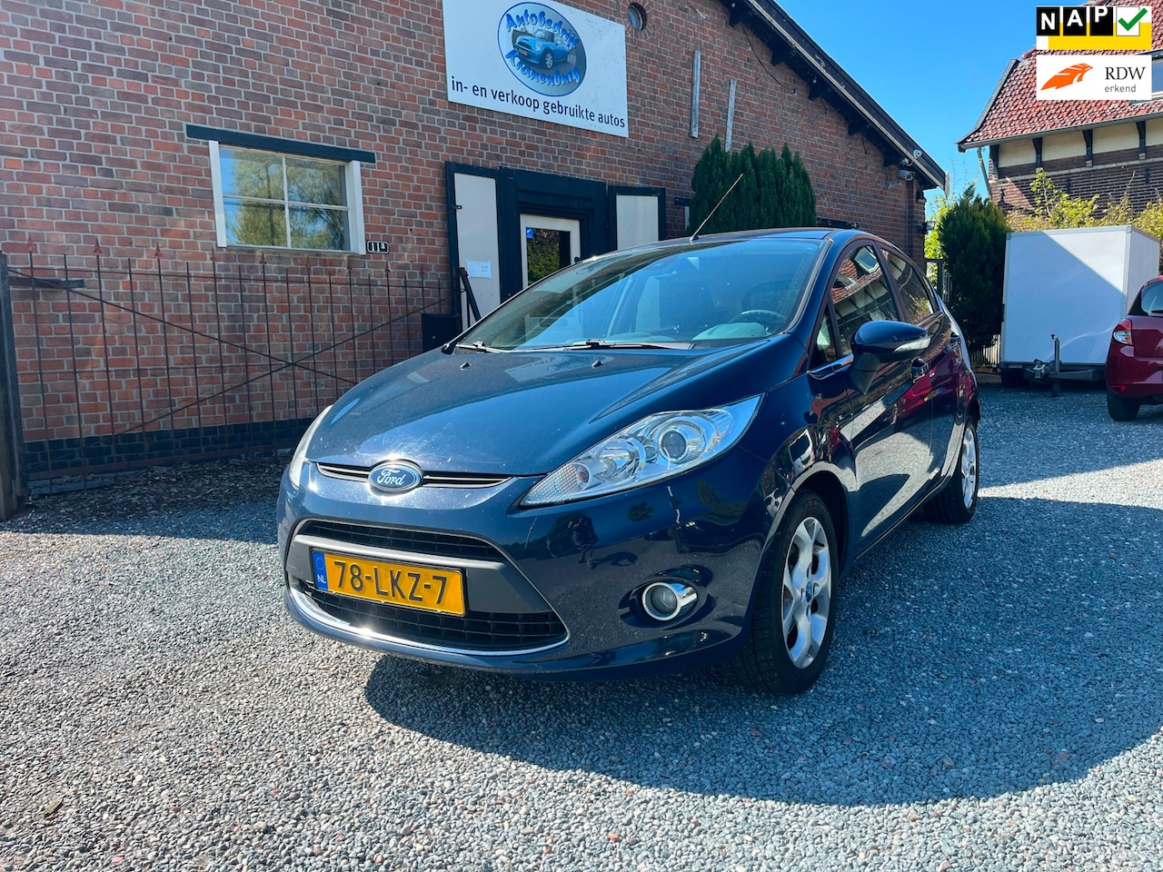Ford Fiesta - 1.6 Titanium 1.6 Titanium ( Climate controle + Cruise controle + Elektrische ramen ) - AutoWereld.nl