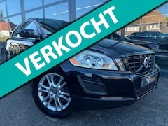 Volvo XC60 - 2.0T Momentum