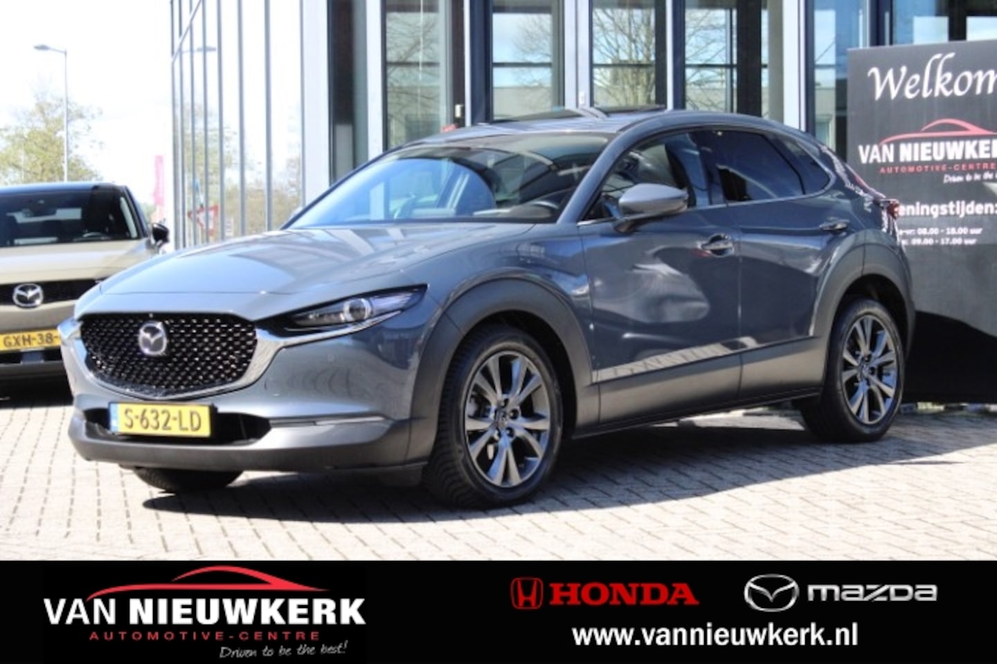 Mazda CX-30 - E-Skyactiv X 186pk Aut Luxury SR - AutoWereld.nl