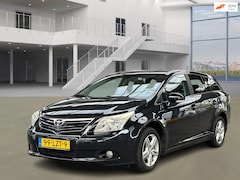 Toyota Avensis Wagon - 2.0 VVTi Business AUT NAVI PSENSOR TREKHAAK 2 X SLEUTELS