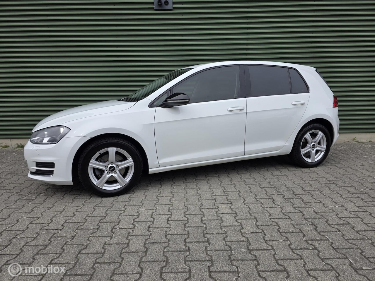 Volkswagen Golf - 1.2 TSI|Airco|Trekhaak|Nieuwe Apk| - AutoWereld.nl