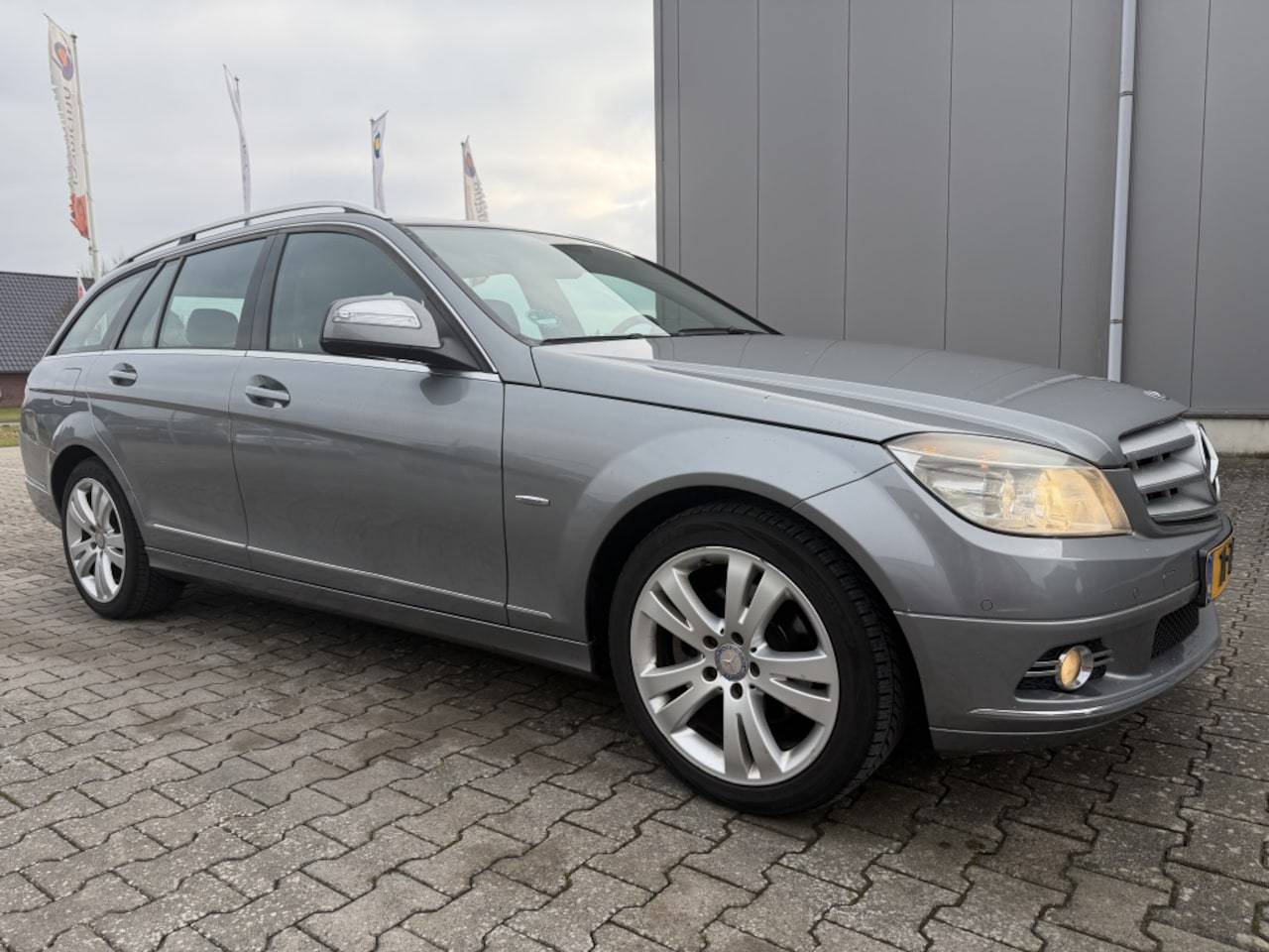 Mercedes-Benz C-klasse Estate - 200 K Avantgarde Navi Clima Cruis enz Apk2-2027 - AutoWereld.nl