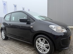 Volkswagen Up! - 1.0 move up AIRCO LEDEREN INTERIEUR
