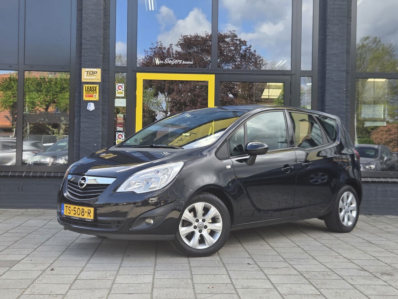 Opel Meriva - 1.4-16V cosmo | Airco | Trekhaak | - AutoWereld.nl