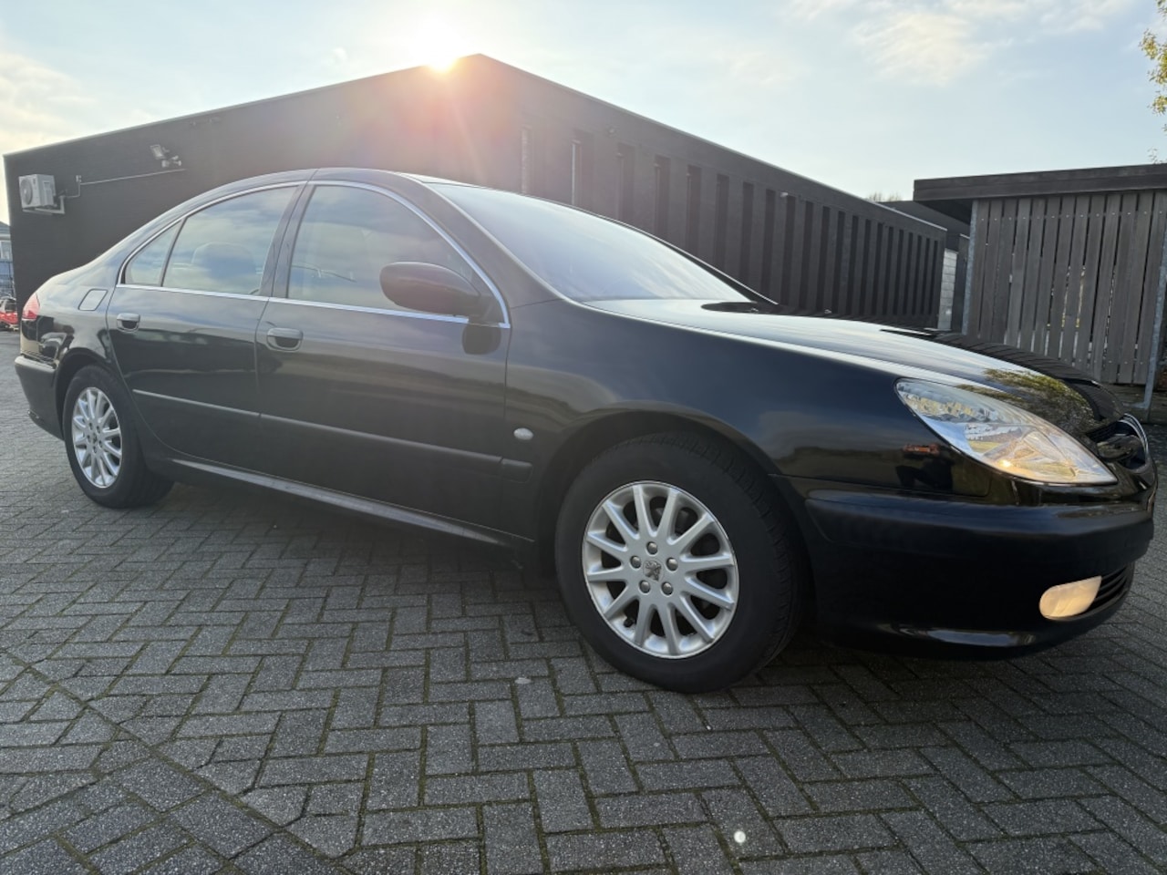 Peugeot 607 - 2.0-16V AIRCO LEDER NAVIGATIE - AutoWereld.nl