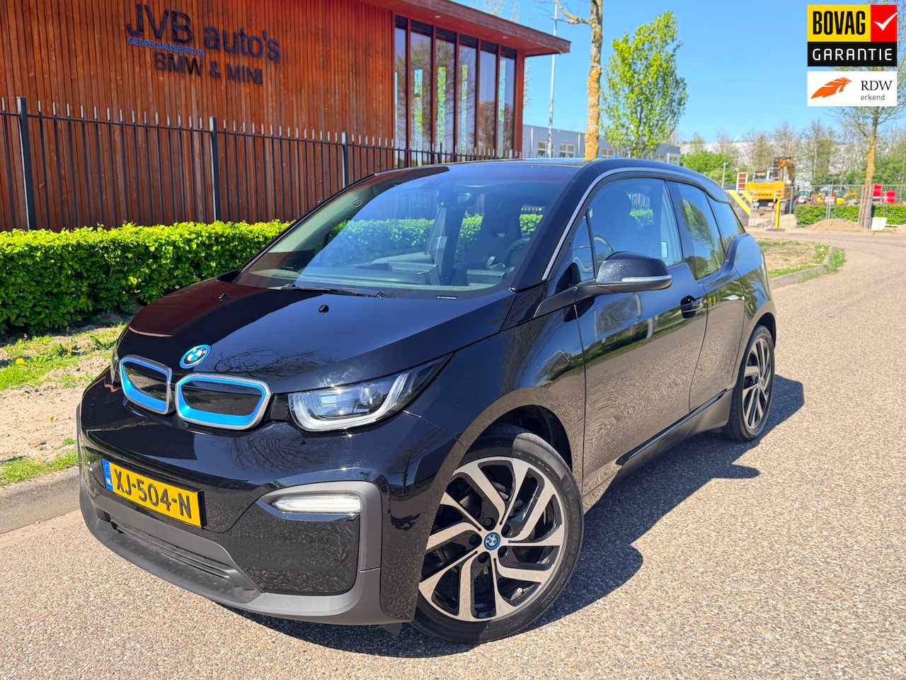 BMW i3 - 120Ah 42 kWh, H&K, grote navi, Carplay - AutoWereld.nl
