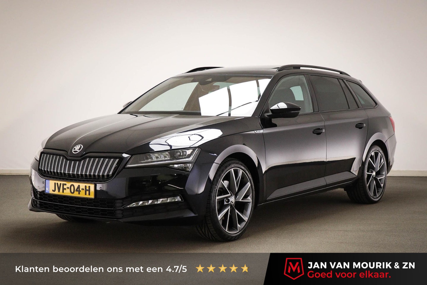 Skoda Superb Combi - 1.4 TSI iV Business Edition | SOH 96% | VIRTUAL COCKPIT | STUURVERWARMING |  PANORAMADAK | - AutoWereld.nl
