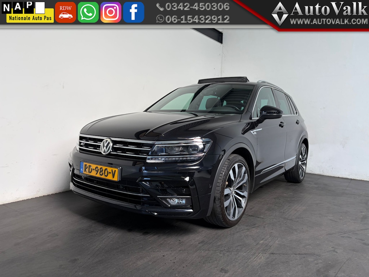 Volkswagen Tiguan - 1.4 TSI R-Line. ACT Highline - AutoWereld.nl