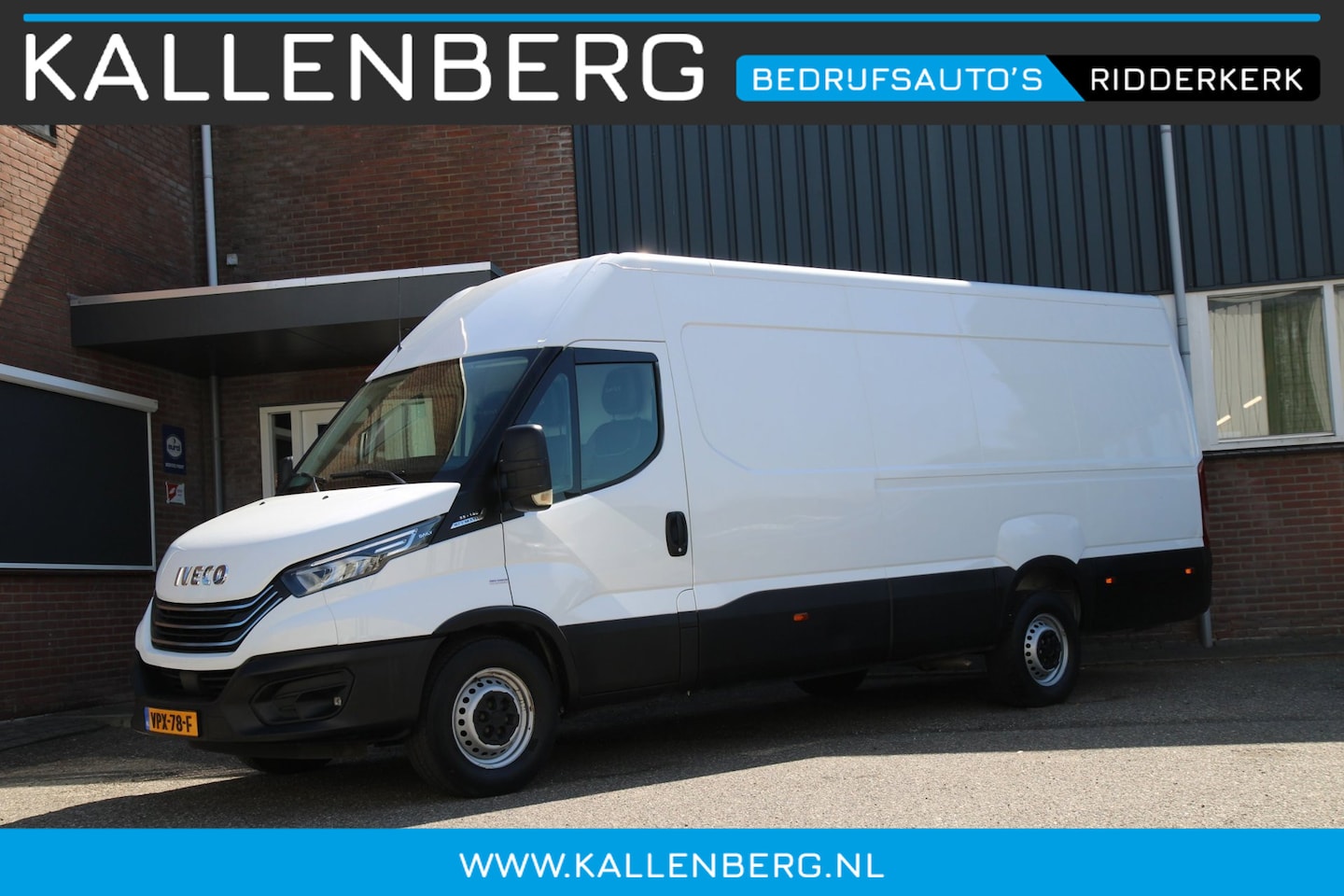 Iveco Daily - 35S14V 2.3 410L L5H2 / Automaat / 3,5 ton trek / Trekhaak - AutoWereld.nl