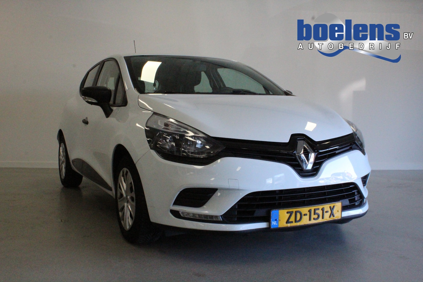 Renault Clio - 0.9 TCe Life | NL-AUTO+N.A.P! | AIRCO | CRUISE | MEDIA/TEL | DAB | ZÉÉR-ZUINIG | CPV | - AutoWereld.nl