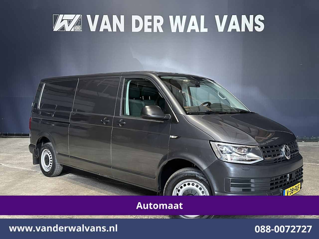 Volkswagen Transporter - 2.0 TDI 150pk Automaat L2H1 Euro6 Airco | Apple Carplay | LED | Cruisecontrol | 2500kg Tre - AutoWereld.nl